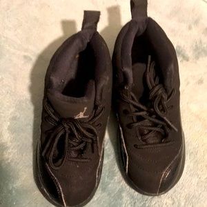 Black Jordan’s size 9c for children
